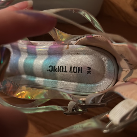 Hot topic size 10 platforms - Picture 4 of 4